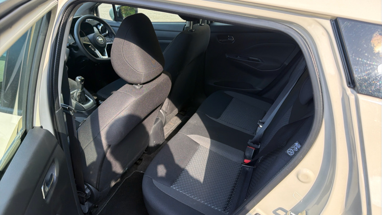 Nissan Micra 1.0 IG-T 92 Acenta 5dr Petrol Hatchback